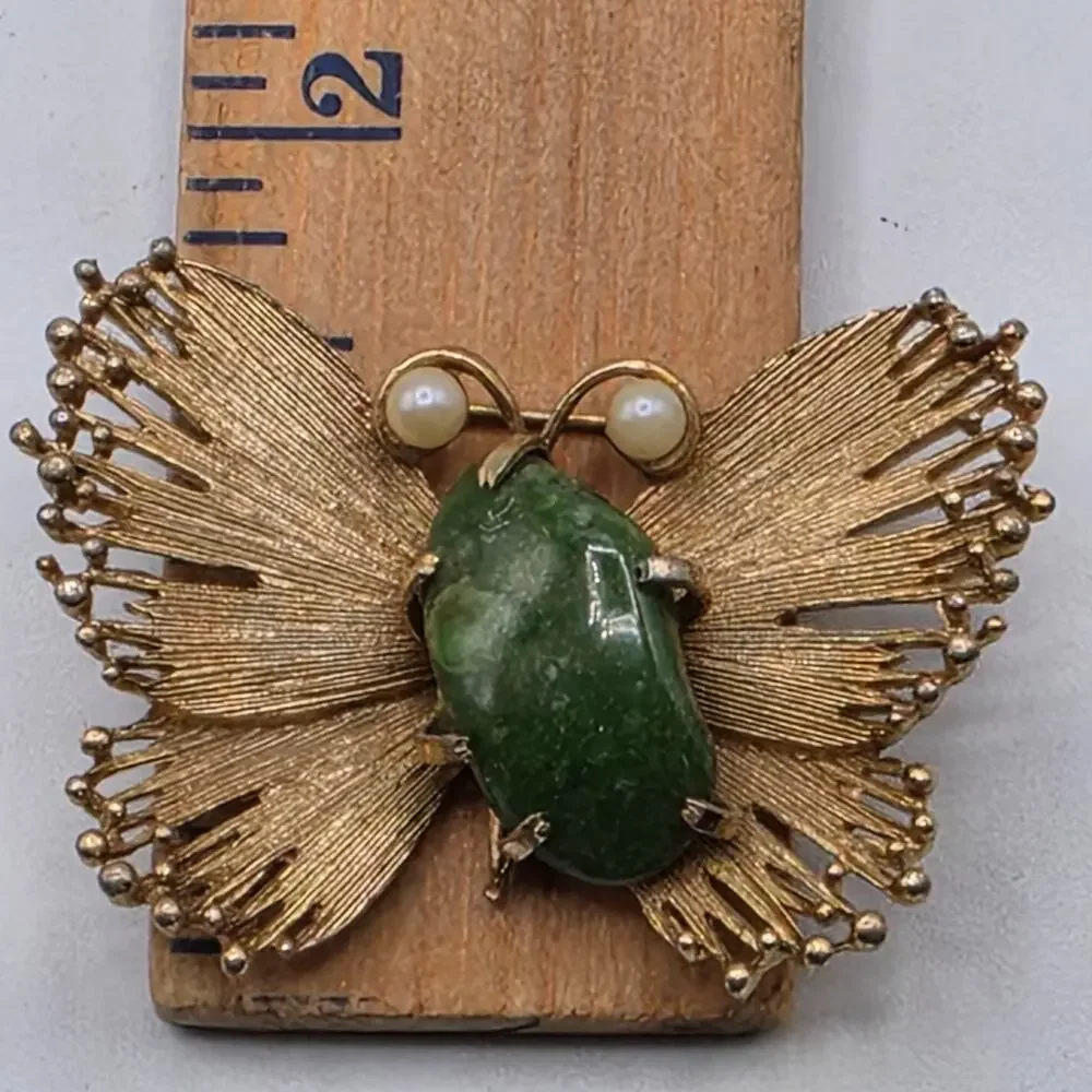 Vintage Lisner Butterfly Brooch Green Cabochon Faux Pearl Gold Tone Signed